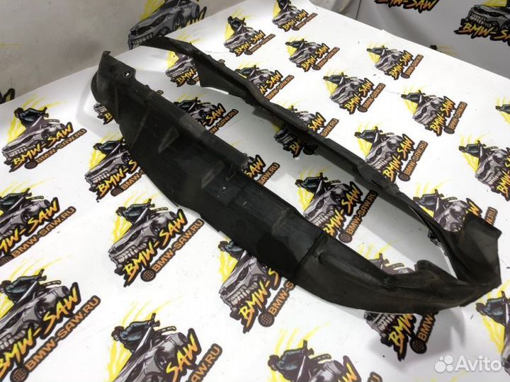 Пыльник крыла Audi A4 B5 APT 2000