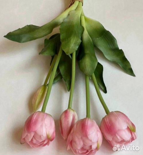 Искусственные тюльпаны