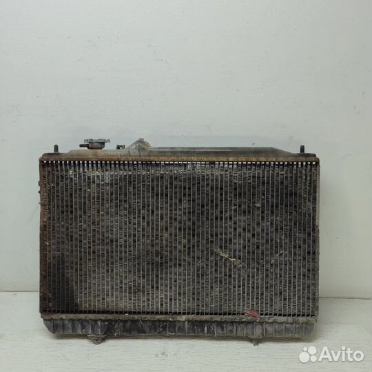Радиатор охлаждения двигателя передний Hyundai