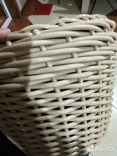 Кашпо из искусственного ротанга 12л