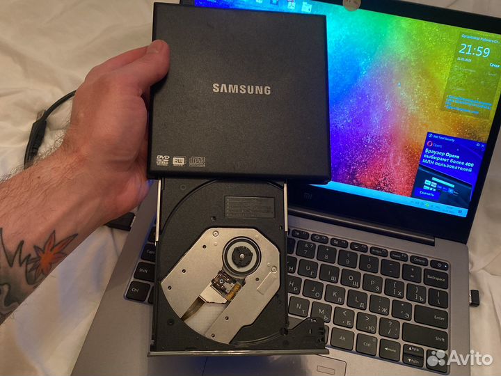 Sansung external dvd writer model se-s084