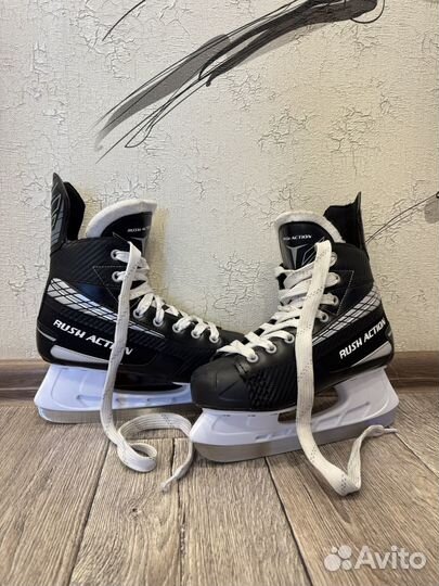 Коньки хоккейные 38 размер