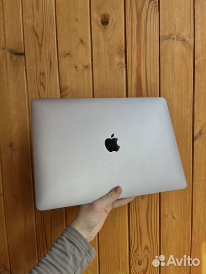 Apple MacBook air 13 2019