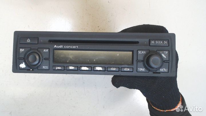Магнитола Audi TT, 2001