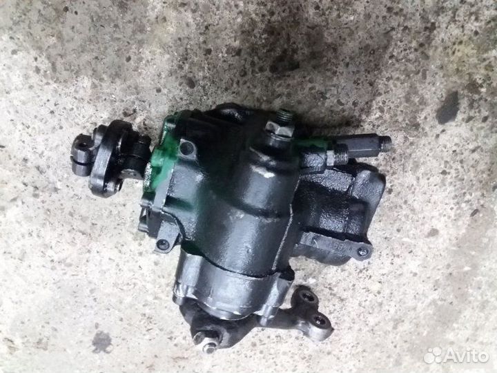 Рулевой редуктор Mercedes-Benz E-Class W124