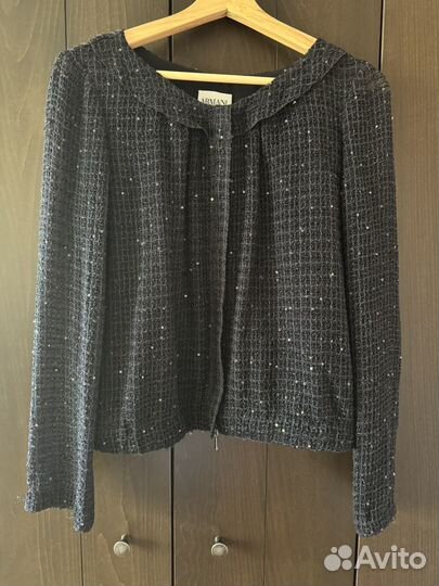Курточка Armani, M
