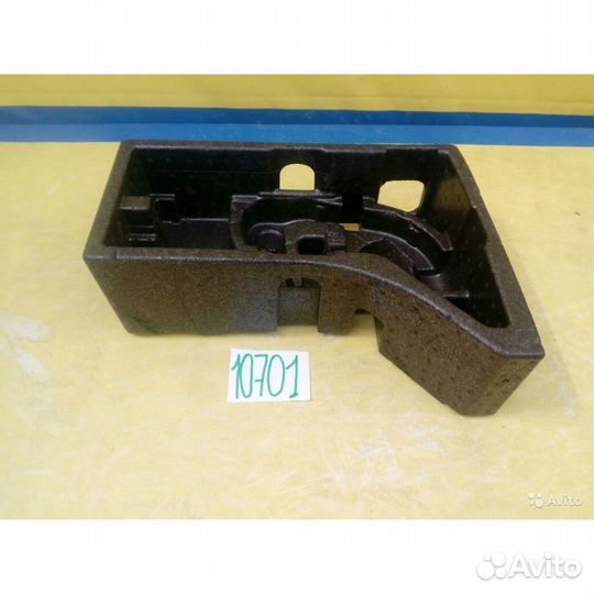 Skoda Yeti Ящик для инструментов в багажник