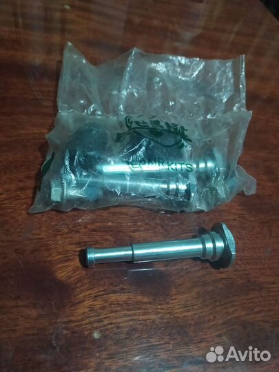 Направляющая скобы суппорта