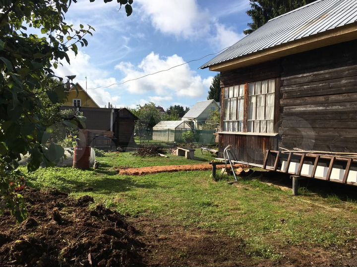 Дача 40 м² на участке 6 сот.