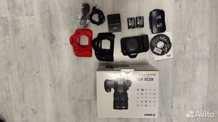 Зеркальный фотоаппарат Canon 6d