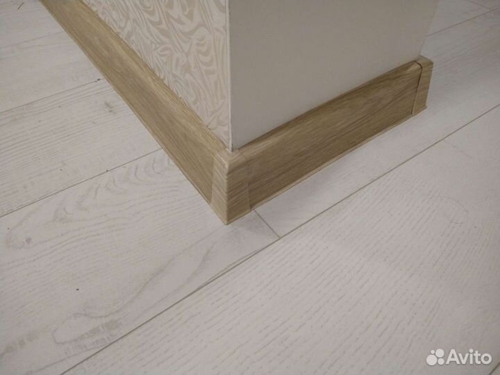 Ламинат, кварцвинил и тд