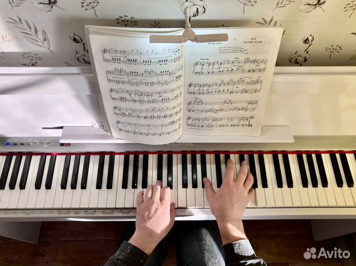 Репетитор по фортепиано