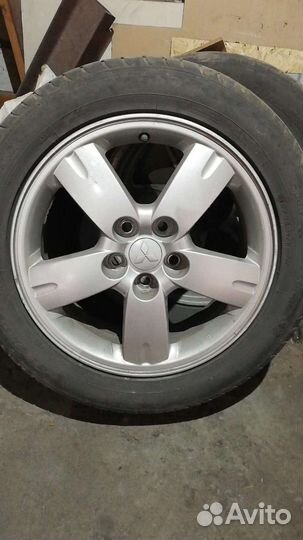 Goodyear EfficientGrip Performance 215/55 R17