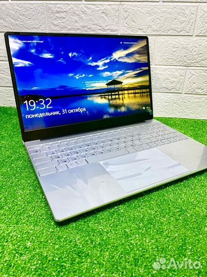Новый мощный ноутбук 15.6 12GB RAM