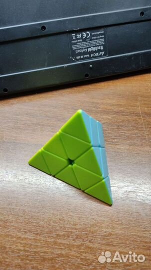 Кубик рубика и бесконечный кубик антистресс