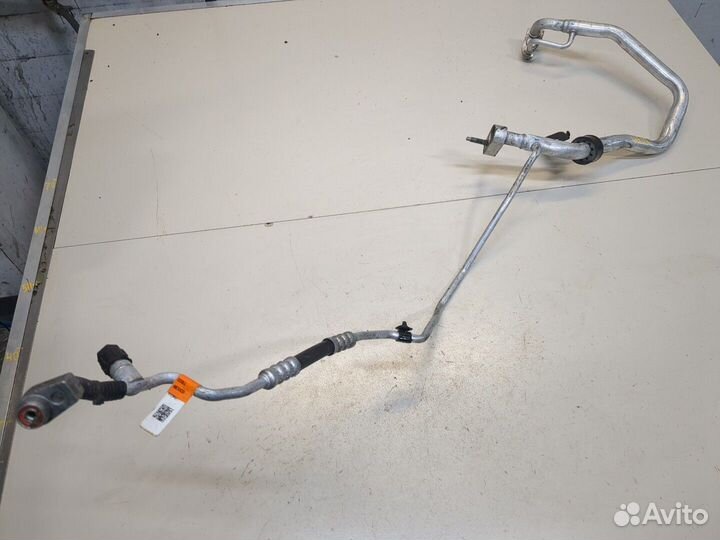 Трубка кондиционера Ford Mustang 2017, 2019