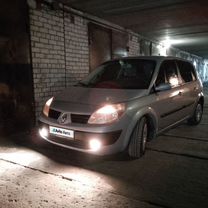 Renault Scenic 1.6 MT, 2004, 250 000 км, с пробегом, цена 450 000 руб.