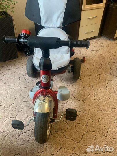Детский трех колёсный велосипед
