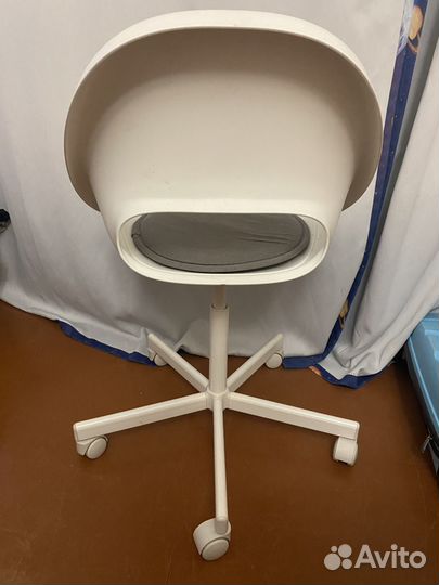 Рабочий стул IKEA