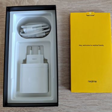 realme 10 Pro+, 12/256 ГБ, 2 SIM
