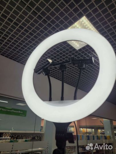 Кольцевая лампа 36 см (сэлфи лампа) (новая)