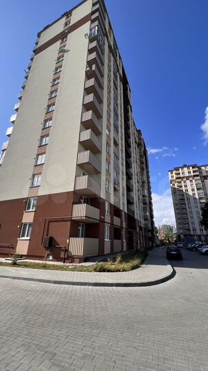 3-к. квартира, 99,6 м², 8/16 эт.