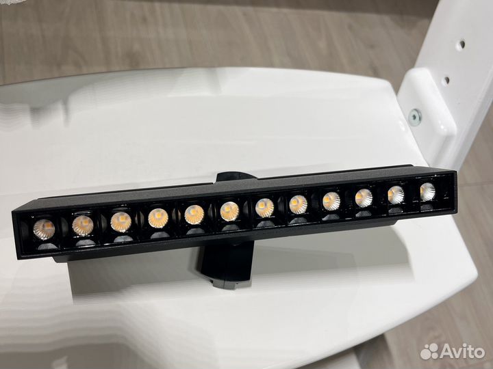 Трековые светильники серии black