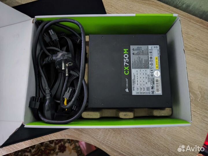 Блок питания corsair cx750m