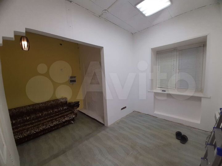 Торгово-офисное помещение, 19 м² с отд.входом