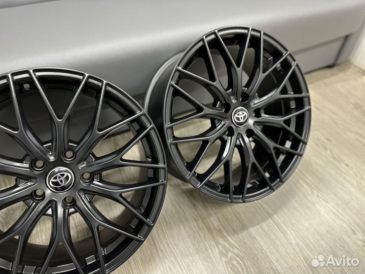 Диски KoKo SRT R17 5-114,3 Toyota Camry Corolla