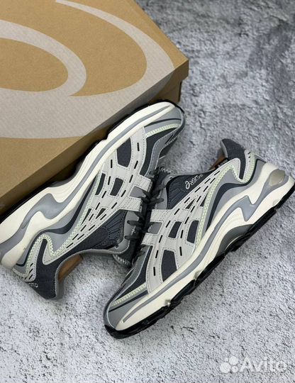 Asics Gel-Preleus Gore-Tex Grey Beige