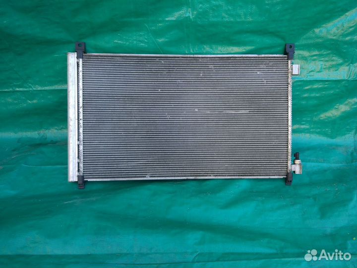 Радиатор кондиционера Nissan X-trail T31