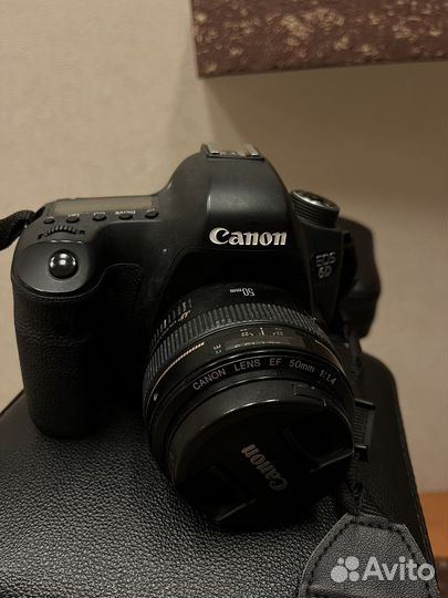 Зеркальный фотоаппарат canon eos 6d +обьектив 50mm