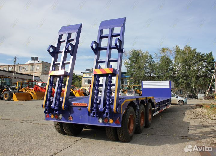 Полуприцеп трал (тяжеловоз) AMUR LYR9606TDP, 2023