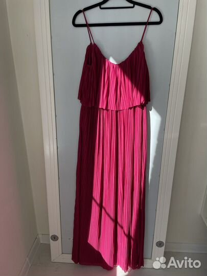 Платье Mango плиссированное новое XS/S