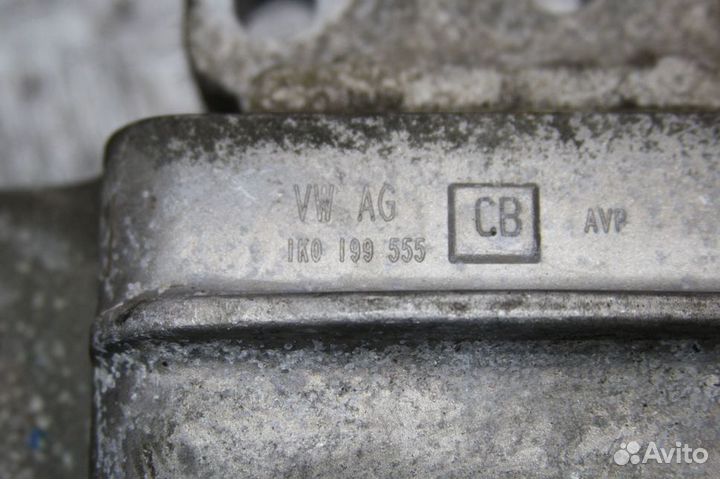 Подушка двигателя VW Golf 6 Octavia 1K0199555CB