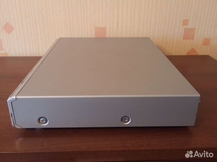 DVD плеер RDR-HX1020