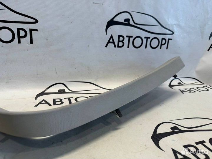 Обшивка багажника левая Mercedes-Benz Glk 350 X204