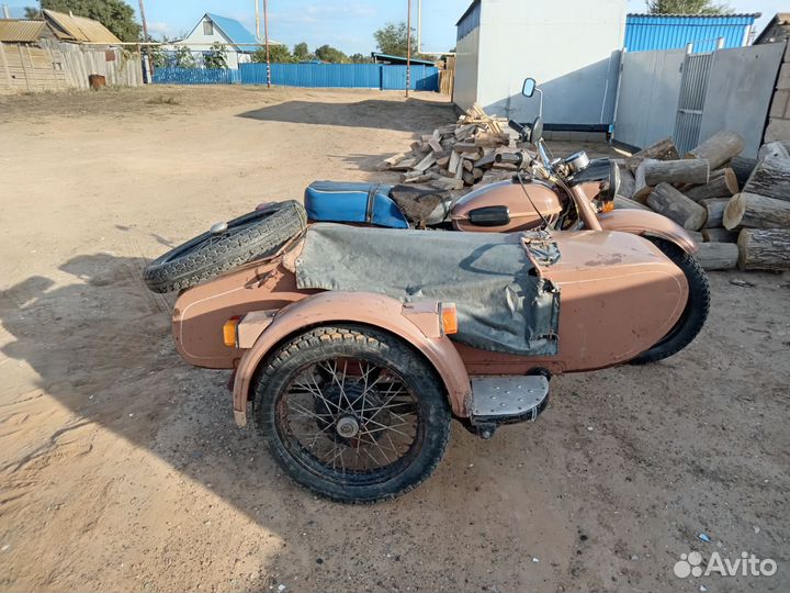Продаю мотоцикл Урал