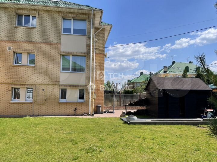 Таунхаус 175 м² на участке 3,3 сот.