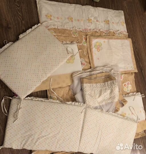 Комплект постельного белья в детскую кроватку