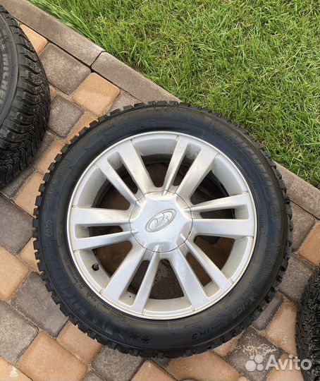 R16 Michelin Latitude X-Ice North 3 195/55, PCD 4x100 DIA 16