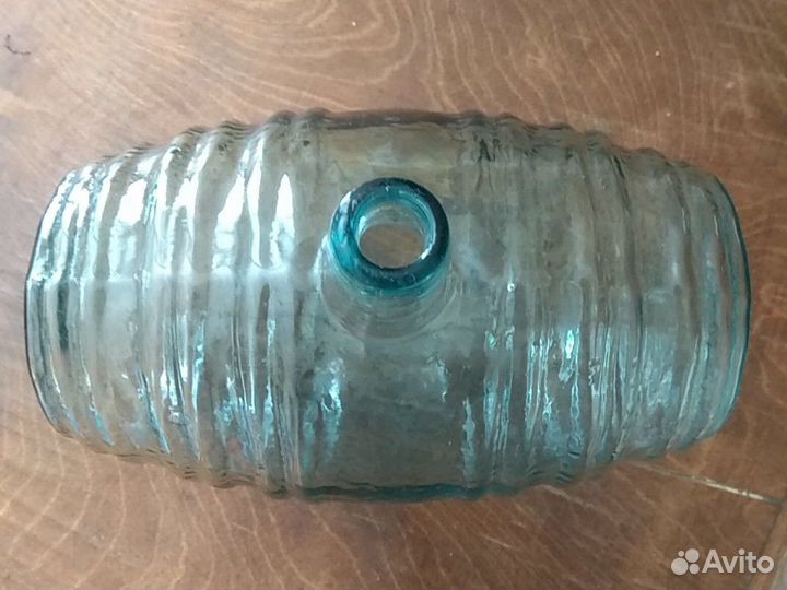 Старинный бутыль