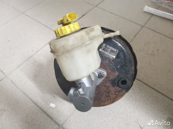 Вакуумный усилитель гтц