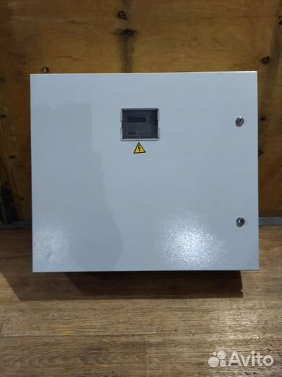 Ящик металлический