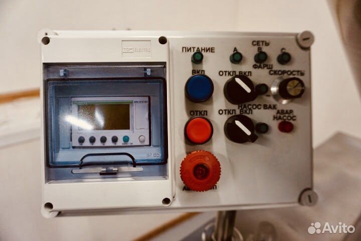 Шприц вакуумный колбасный, дозирующий шнековый