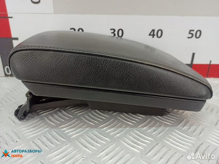 Подлокотник BMW X5 E53 2002 51167077526