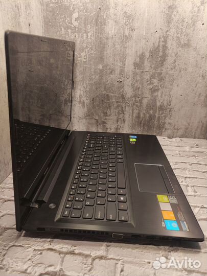Lenovo с игровой картой Nvidia\core i5\SSD\8GB Озу