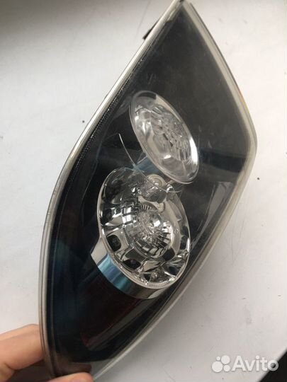 Фара задняя правая светодиодная Mazda Axela 2008