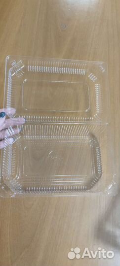 Контейнер пластиковый с крышкой 1550 мл